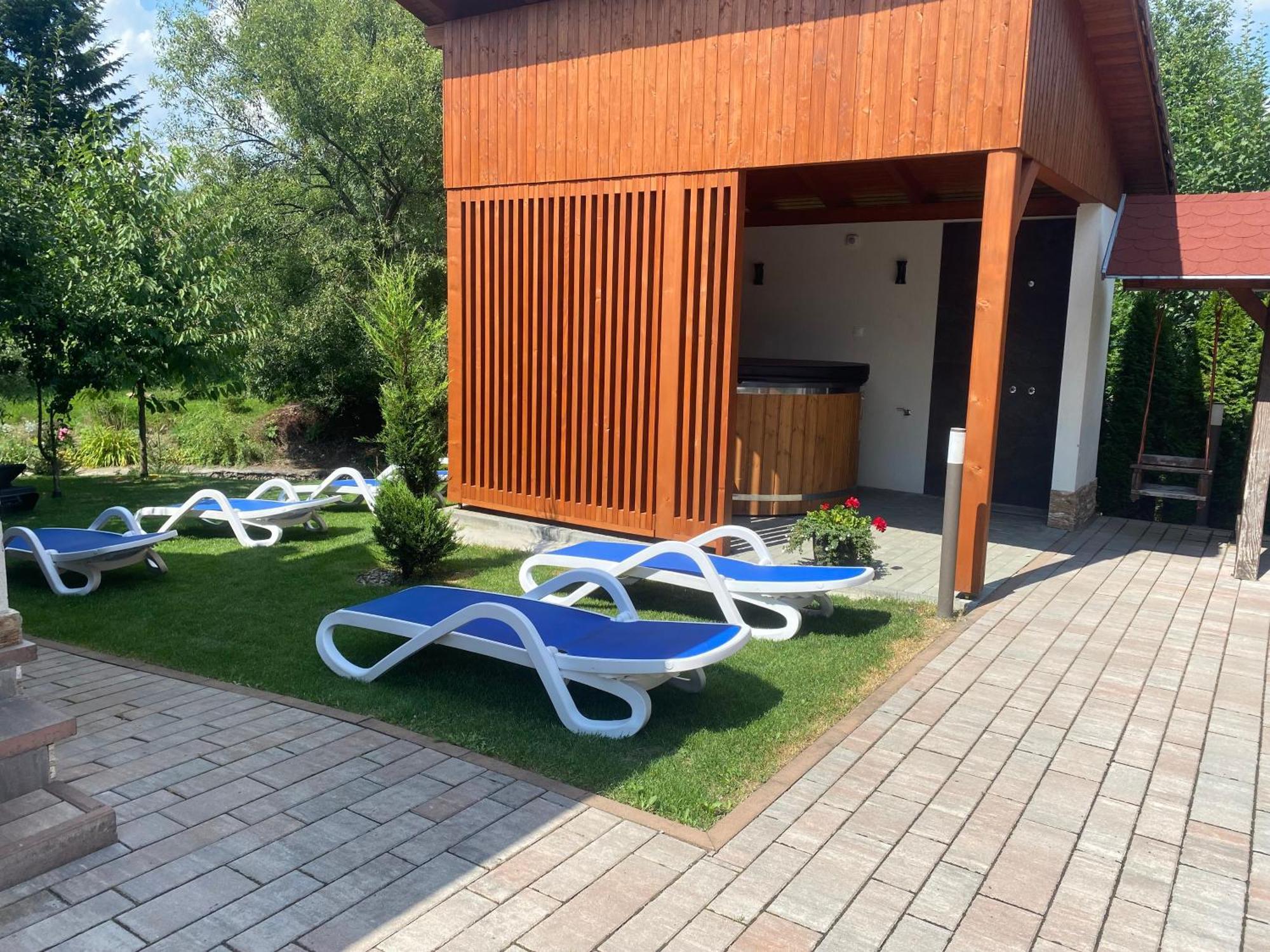 Farkas Panzio Bed & Breakfast Praid Exterior foto