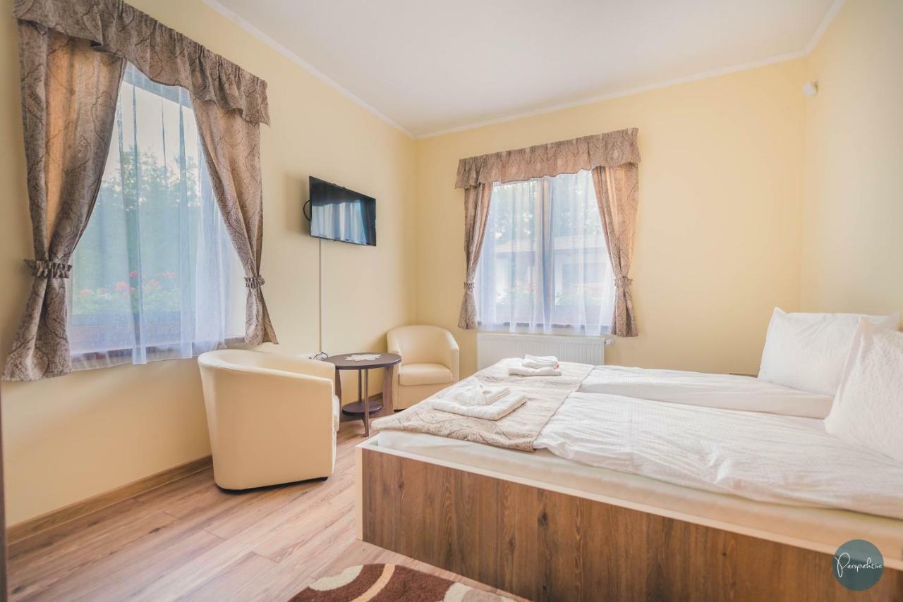 Farkas Panzio Bed & Breakfast Praid Exterior foto